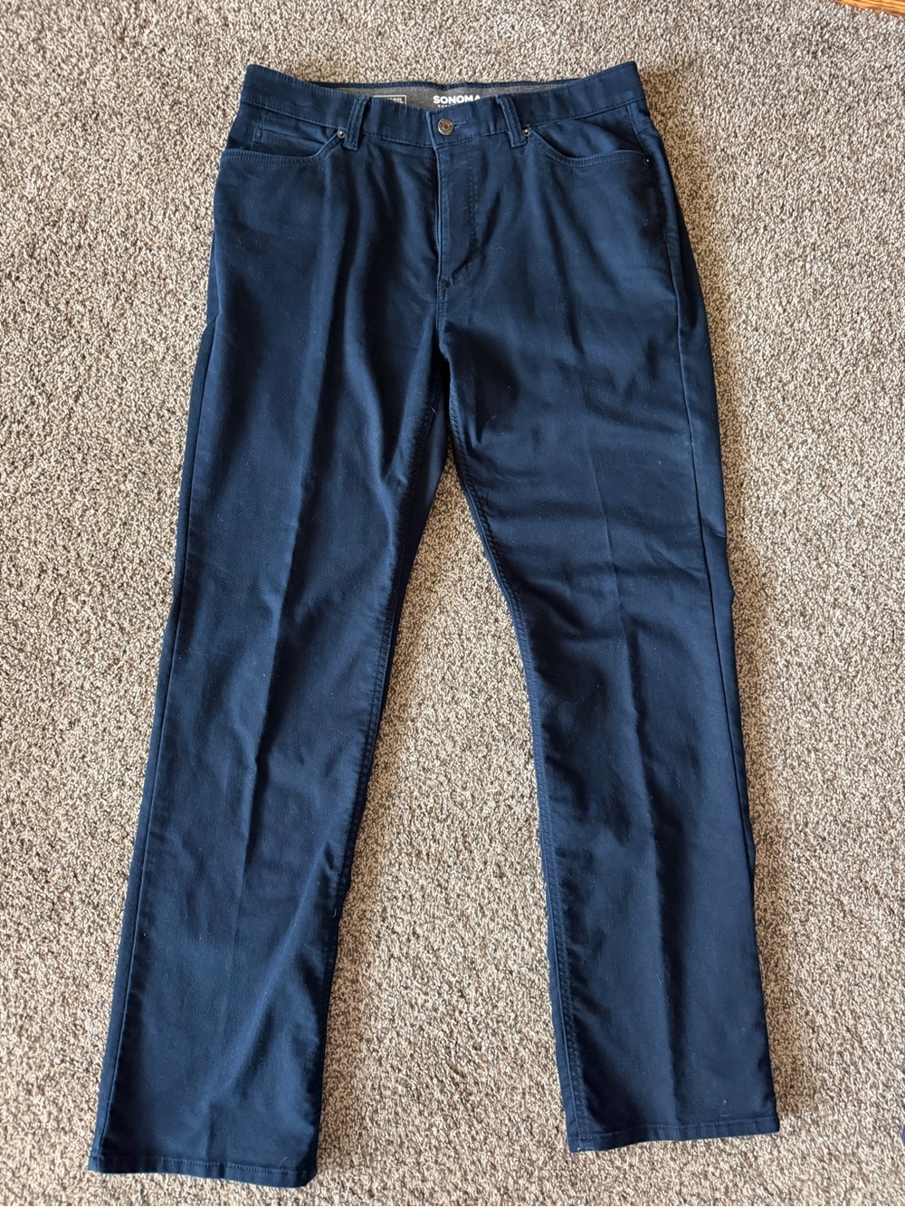 Men’s Sonoma Navy 34x32 dress pants